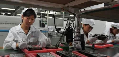 透過(guò)現(xiàn)象看本質(zhì) 為何進(jìn)廠找工作，人們更青睞中介小時(shí)工？